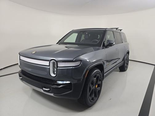 2022 Rivian R1S Launch Edition