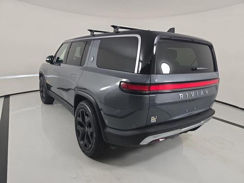 2022 Rivian R1S Launch Edition