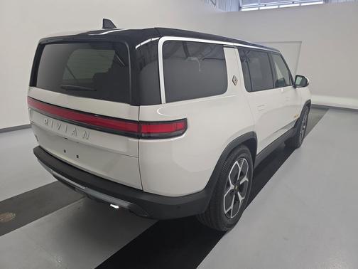 Glacier White 2024 Rivian R1S Adventure Quad Motor Large Pack