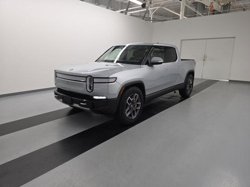 2022 Rivian R1T Adventure