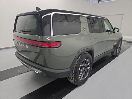 2023 Rivian R1S Launch Edition