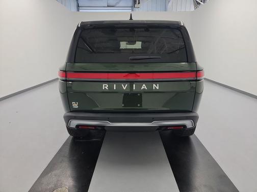 2023 Rivian R1S Launch Edition