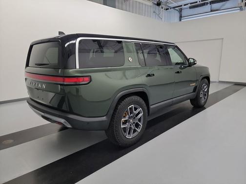2023 Rivian R1S Launch Edition
