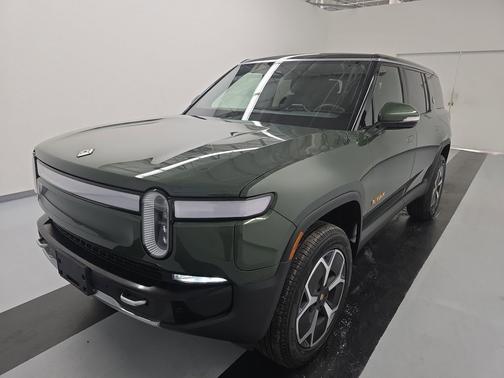 2024 Rivian R1S Adventure Quad Motor Large Pack