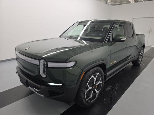 2023 Rivian R1T Adventure Package