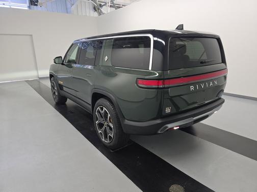 2023 Rivian R1S Launch Edition