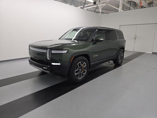 2024 Rivian R1S Adventure Quad Motor Large Pack