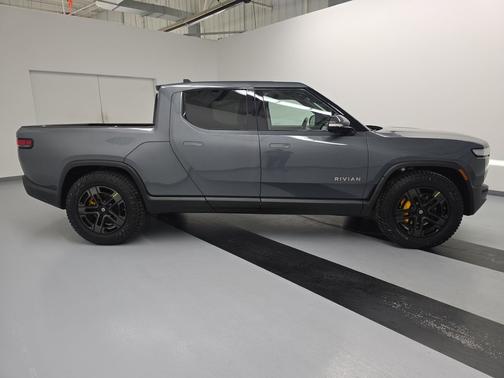 2022 Rivian R1T Adventure