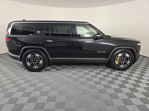 2022 Rivian R1S Launch Edition