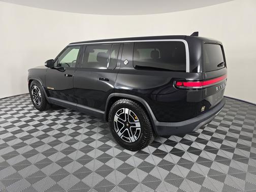 2022 Rivian R1S Launch Edition