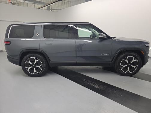 El Cap Granite 2024 Rivian R1S Adventure Package