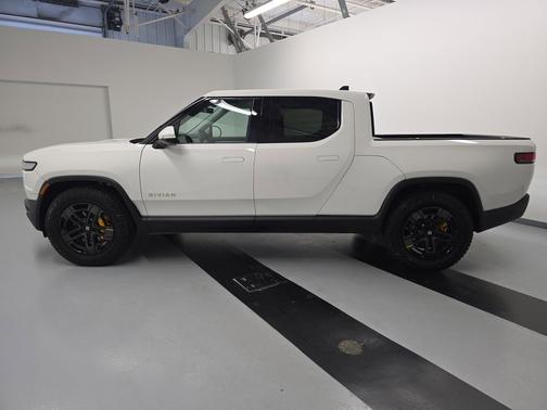 2023 Rivian R1T Launch Edition