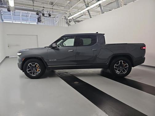 El Cap Granite 2022 Rivian R1T Launch Edition