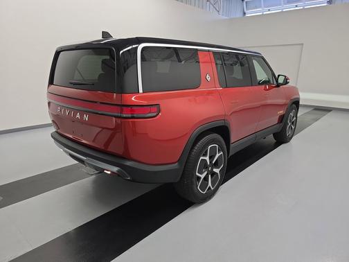 2023 Rivian R1S Launch Edition