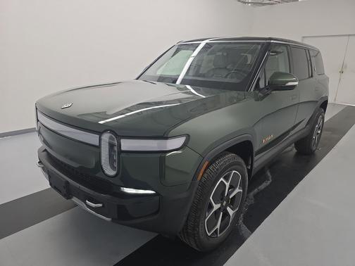 2023 Rivian R1S Adventure