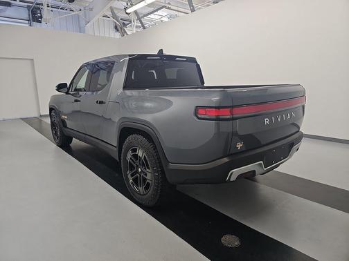 2022 Rivian R1T Adventure