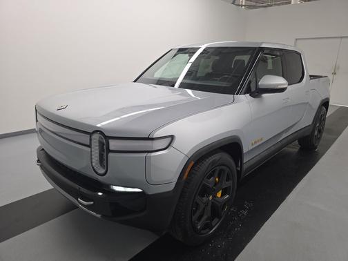 2022 Rivian R1T Adventure