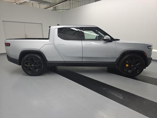 2022 Rivian R1T Adventure