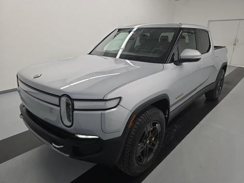 2022 Rivian R1T Adventure
