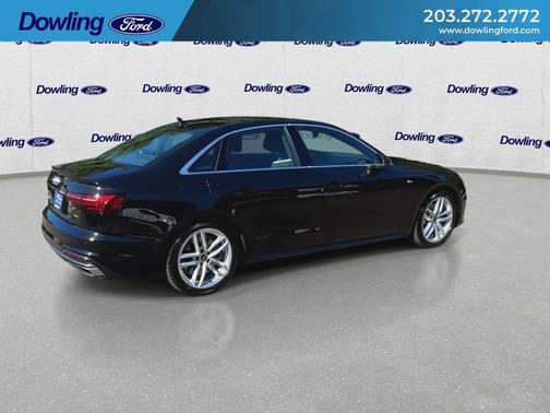 2024 Audi A4 45 S line quattro Premium