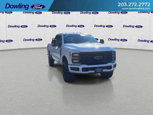 2025 Ford F-350 Lariat Super Duty