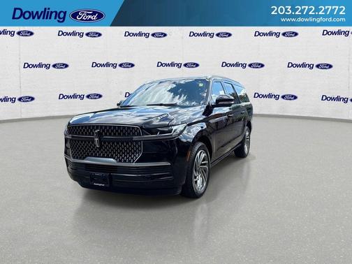 Black Metallic 2025 Lincoln Navigator L Reserve