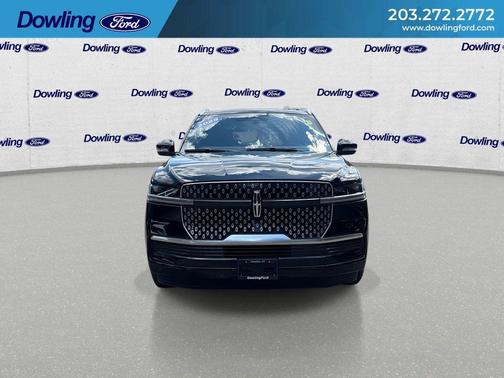 Black Metallic 2025 Lincoln Navigator L Reserve