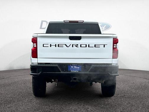 2024 Chevrolet Silverado 2500 Custom