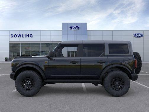 Shadow Black 2026 Ford Bronco Badlands