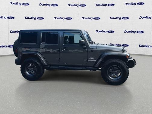 2017 Jeep Wrangler Unlimited Sahara
