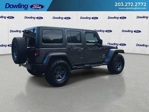 2017 Jeep Wrangler Unlimited Sahara