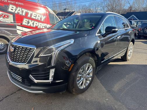 2022 Cadillac XT5 Premium Luxury