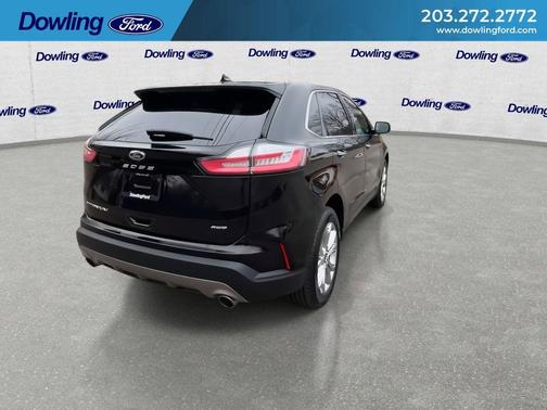 Black Metallic 2024 Ford Edge Titanium