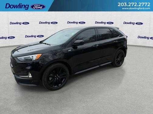 Black Metallic 2024 Ford Edge ST Line
