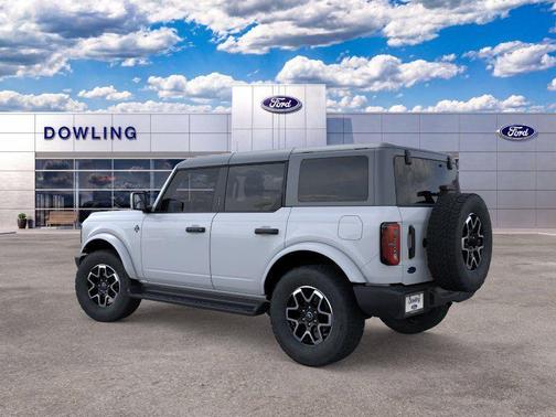 Oxford White 2026 Ford Bronco Outer Banks