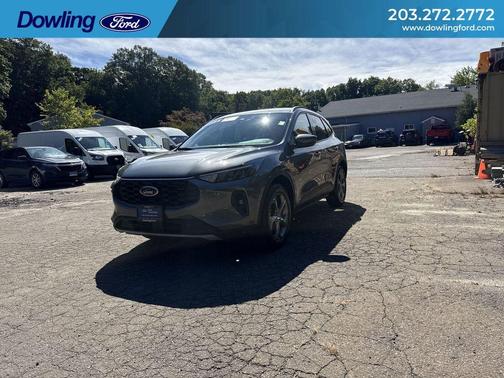 Gray Metallic 2025 Ford Escape ST-Line Select