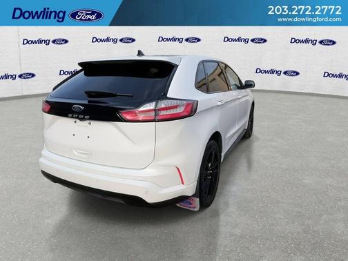 White Metallic 2023 Ford Edge ST Line
