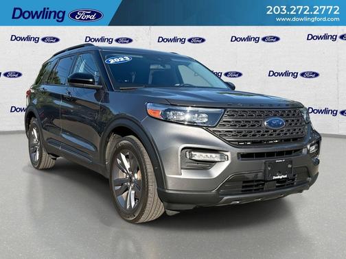 Gray Metallic 2023 Ford Explorer XLT