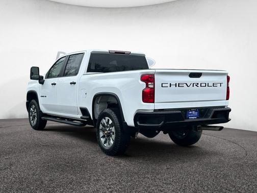 2024 Chevrolet Silverado 2500 CUSTOM