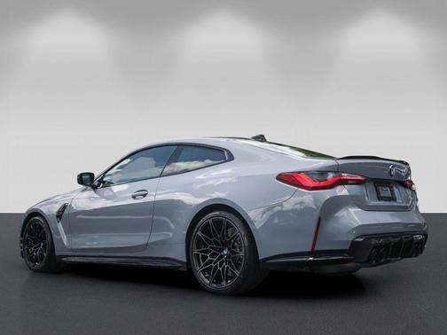 Brooklyn Gray Metallic 2022 BMW M4 Competition xDrive