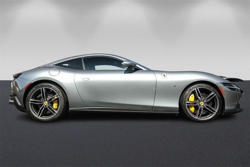 2021 Ferrari Roma Base