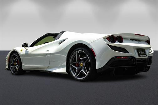 2022 Ferrari F8 Spider Base