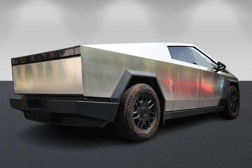 Stainless Steel 2024 Tesla Cybertruck