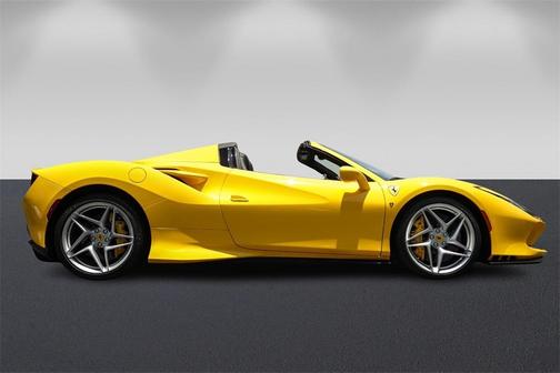 2021 Ferrari F8 Spider Base