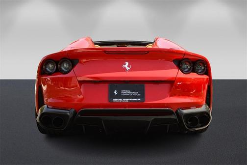 2021 Ferrari 812 GTS Base