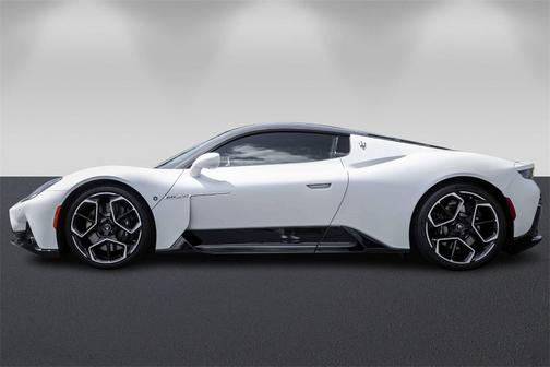 2022 Maserati MC20 Base