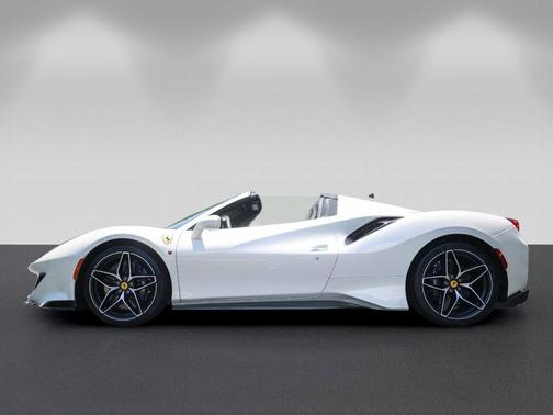 Bianco Italia 2020 Ferrari 488 Pista Spider