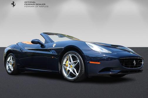 Nuovo Blu Pozzi 2011 Ferrari California