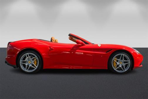 2018 Ferrari California T