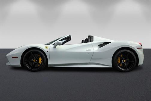 2018 Ferrari 488 Spider Base